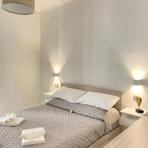 Apartment Paolina