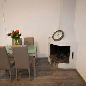  Apartment Lolly House 12